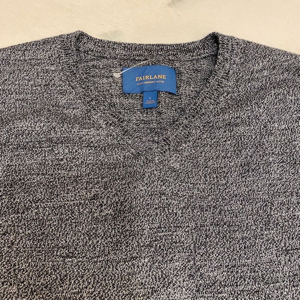 Fairlane Mens Sweater Size Large Gray Merino Wool NWOT - Picture 3 of 9